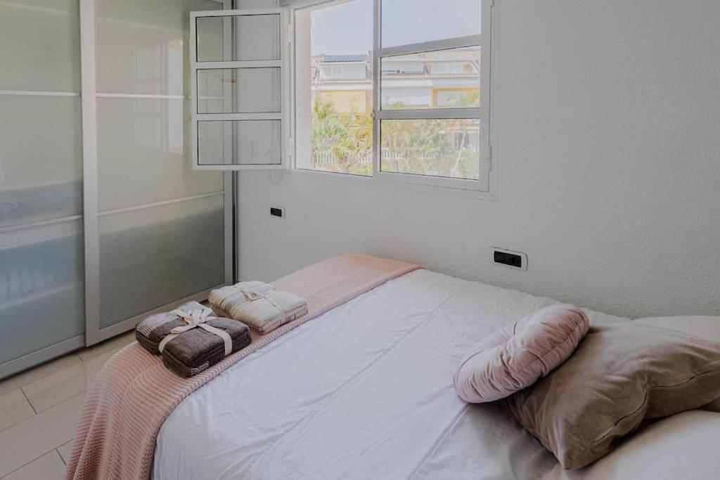 Adosado En Costa Adeje Apartment ปลายาเดลาสอเมริกาส ภายนอก รูปภาพ